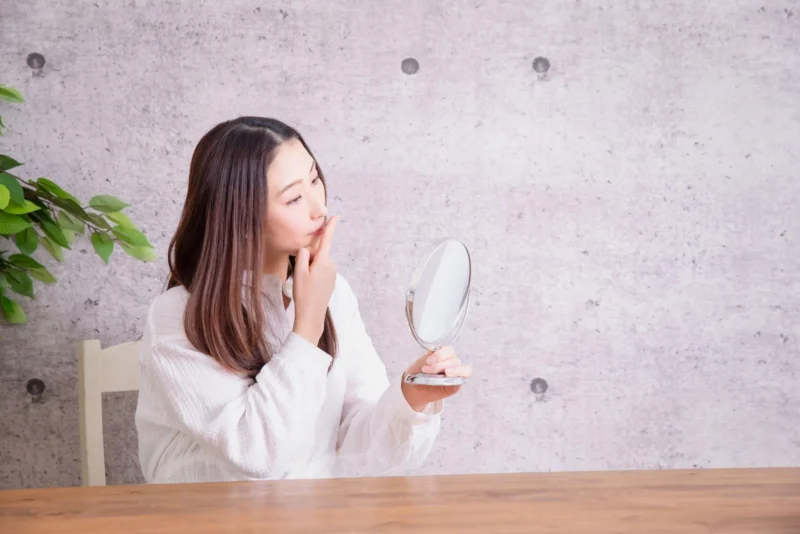 鼻整形後の腫れを早く治すには？回復を促すポイントと注意点を解説